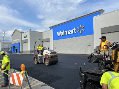 EVERLAST BLACKTOP ROLLING PARKING LOT AT WALMART